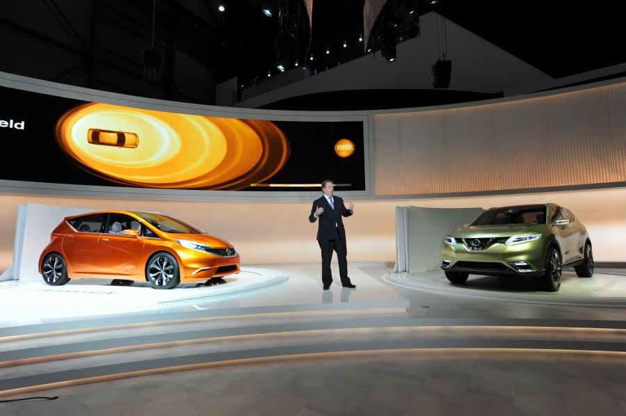  Nissan Invitation Concept 2012 года  (фото 5 из 44)